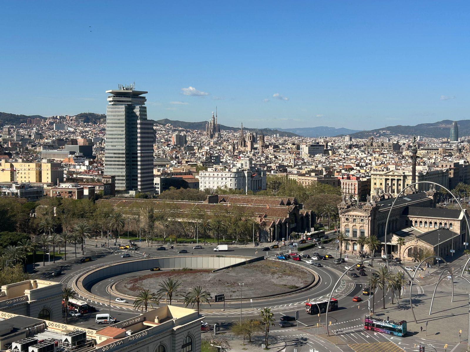 Illustrative view of Barcelona, Spain; this is not a photograph of Clínica Planas